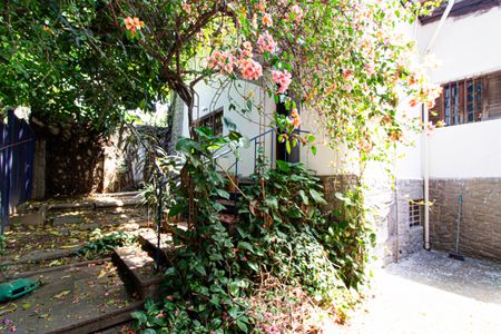 Casa à venda com 309m², 4 quartos e 3 vagasÁrea externa - Garagem