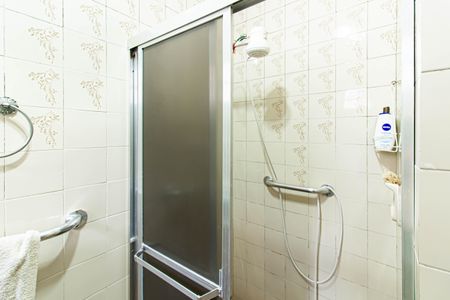 Casa à venda com 309m², 4 quartos e 3 vagasBanheiro da Suíte 1