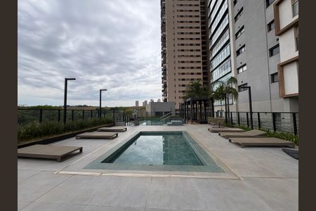 Apartamento para alugar com 295m², 4 quartos e 4 vagasÁrea comum - Piscina