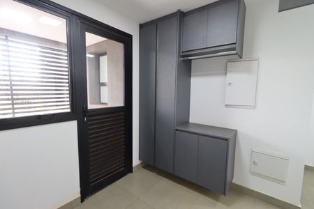 Apartamento para alugar com 295m², 4 quartos e 4 vagasÁrea de Serviço