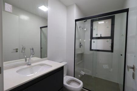 Apartamento para alugar com 295m², 4 quartos e 4 vagasBanheiro da Suíte 1