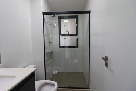 Apartamento para alugar com 295m², 4 quartos e 4 vagasBanheiro da Suíte 1