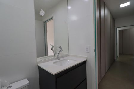 Apartamento para alugar com 295m², 4 quartos e 4 vagasBanheiro da Suíte 4