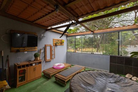 Casa à venda com 160m², 2 quartos e 2 vagasEspaço spa