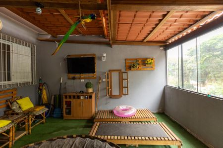 Casa à venda com 160m², 2 quartos e 2 vagasEspaço spa