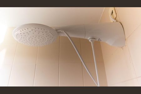 Casa de condomínio à venda com 200m², 4 quartos e 3 vagas Casa de condomínio à venda com 200m², 4 quartos e 3 vagasBanheiro da Suíte 2