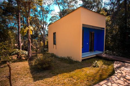 Casa à venda com 500m², 5 quartos e 6 vagasEdícula