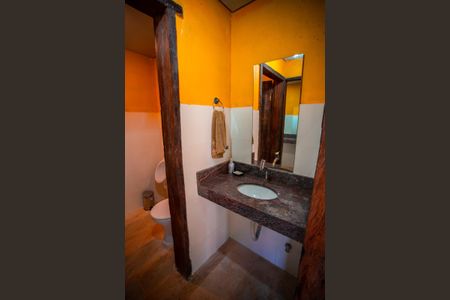 Casa à venda com 500m², 5 quartos e 6 vagasLavabo