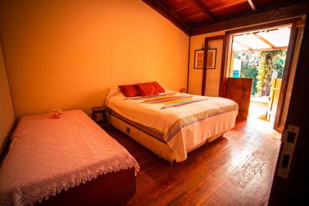 Casa à venda com 500m², 5 quartos e 6 vagasSuíte 1