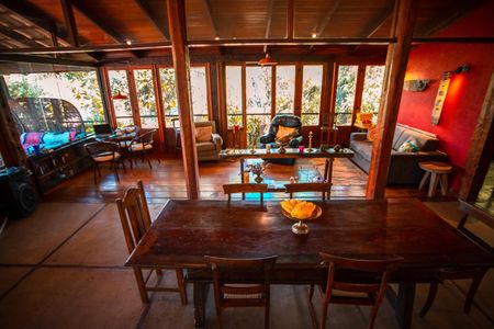 Casa à venda com 500m², 5 quartos e 6 vagasSala