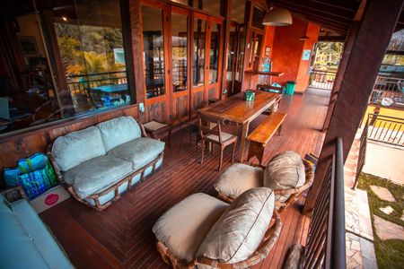 Casa à venda com 500m², 5 quartos e 6 vagasÁrea Externa