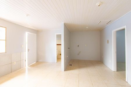 Sala de casa de condomínio para alugar com 2 quartos, 40m² em Olaria, Canoas