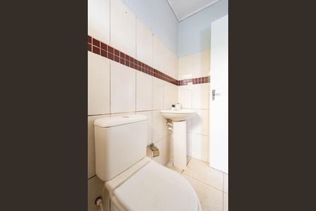 Casa de condomínio para alugar com 40m², 2 quartos e sem vaga Casa de condomínio para alugar com 40m², 2 quartos e sem vagaBanheiro