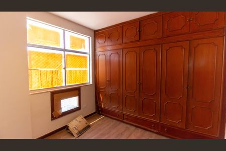 Apartamento à venda com 90m², 2 quartos e 1 vagaQuarto 2