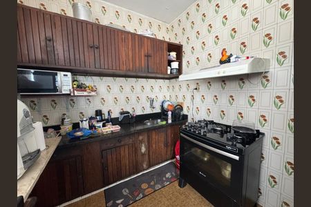 Casa à venda com 209m², 3 quartos e 2 vagas Casa à venda com 209m², 3 quartos e 2 vagasCozinha