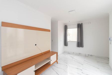 Sala de apartamento à venda com 3 quartos, 70m² em Vila Nivi, São Paulo