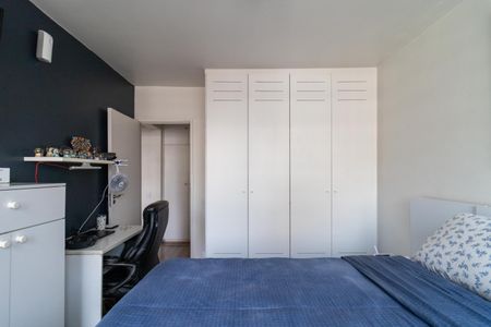 Apartamento à venda com 65m², 2 quartos e 1 vagaQuarto 2