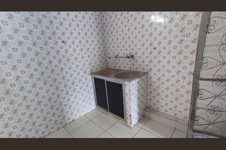 Casa de condomínio para alugar com 100m², 2 quartos e 1 vagaÁrea de Serviço