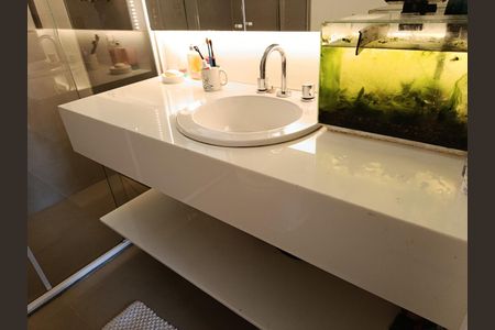 Apartamento para alugar com 200m², 3 quartos e 1 vaga Apartamento para alugar com 200m², 3 quartos e 1 vagaBanheiro 1