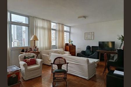 Apartamento para alugar com 200m², 3 quartos e 1 vaga Apartamento para alugar com 200m², 3 quartos e 1 vagaSala