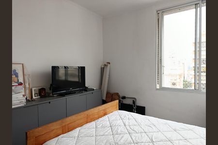 Apartamento para alugar com 200m², 3 quartos e 1 vaga Apartamento para alugar com 200m², 3 quartos e 1 vagaSuíte