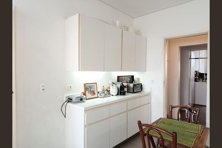 Apartamento para alugar com 200m², 3 quartos e 1 vaga Apartamento para alugar com 200m², 3 quartos e 1 vagaCozinha