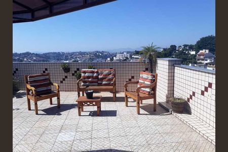 Apartamento à venda com 202m², 3 quartos e 2 vagas