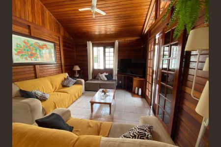 Casa à venda com 5 quartos, 393m² em Jardim Guanabara, Rio de Janeiro