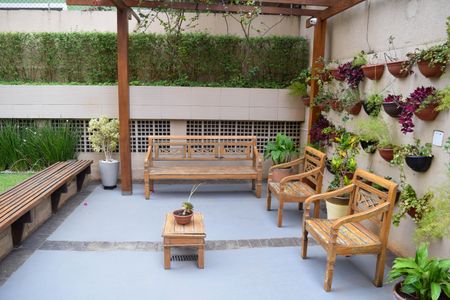 Apartamento à venda com 65m², 2 quartos e 1 vagaÁrea comum