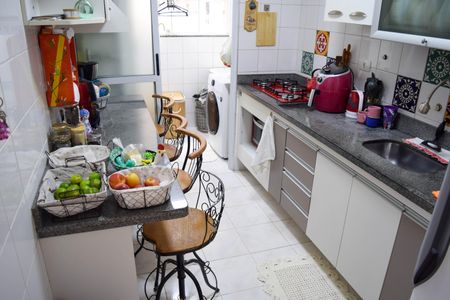 Apartamento à venda com 65m², 2 quartos e 1 vagaCozinha