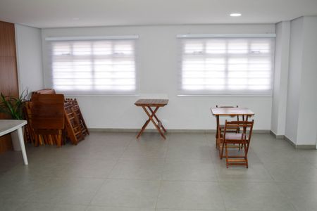 Apartamento à venda com 65m², 2 quartos e 1 vagaÁrea comum