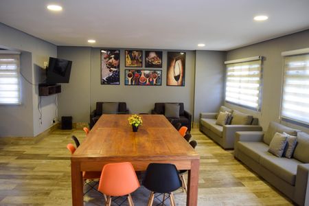 Apartamento à venda com 65m², 2 quartos e 1 vagaÁrea comum