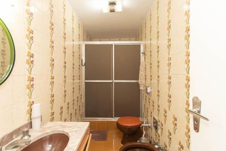 Casa à venda com 213m², 3 quartos e 5 vagasBanheiro da Suíte