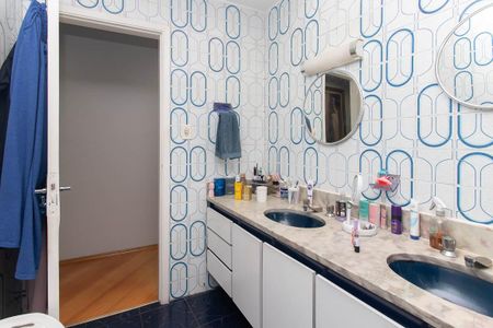 Casa à venda com 213m², 3 quartos e 5 vagasBanheiro Social