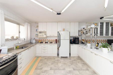 Casa à venda com 213m², 3 quartos e 5 vagasCozinha