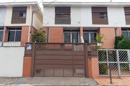 Casa à venda com 213m², 3 quartos e 5 vagasFachada