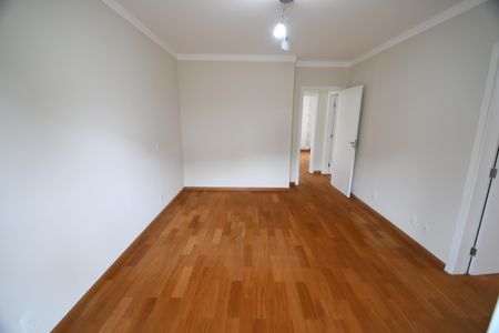 Casa de condomínio para alugar com 300m², 4 quartos e 6 vagasSuíte 2