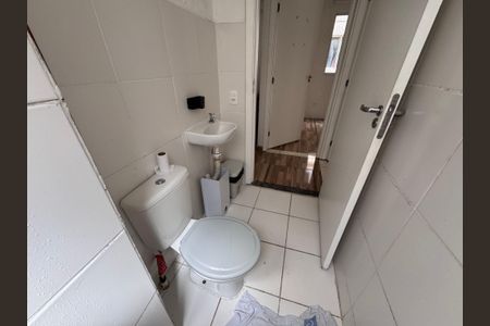 Apartamento para alugar com 48m², 2 quartos e sem vaga Apartamento para alugar com 48m², 2 quartos e sem vagaBanheiro