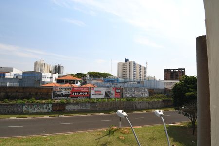 Vista Sacada do Quarto de apartamento à venda com 1 quarto, 65m² em Centro, Campinas