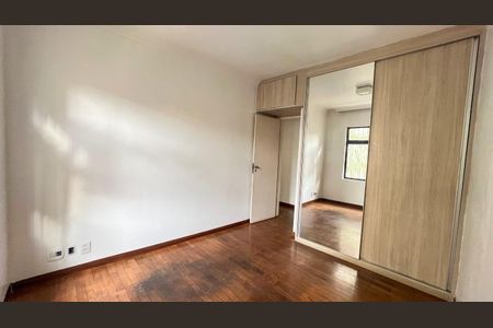 Foto 15 de apartamento à venda com 3 quartos, 118m² em Estoril, Belo Horizonte
