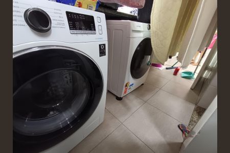 Apartamento à venda com 100m², 3 quartos e 1 vaga Apartamento à venda com 100m², 3 quartos e 1 vagaÁrea de Serviço