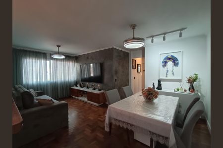 Apartamento à venda com 100m², 3 quartos e 1 vaga Apartamento à venda com 100m², 3 quartos e 1 vagaSala