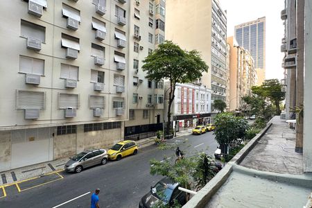 Vista do Quarto 1 de apartamento para alugar com 3 quartos, 90m² em Leme, Rio de Janeiro