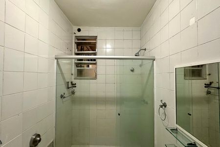 Apartamento para alugar com 90m², 3 quartos e sem vagaBanheiro