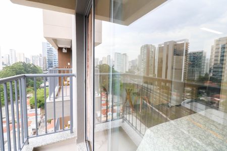 Varanda de kitnet/studio para alugar com 1 quarto, 25m² em Vila Cordeiro, São Paulo
