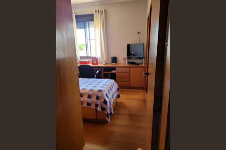 Apartamento para alugar com 300m², 4 quartos e 4 vagasQuarto