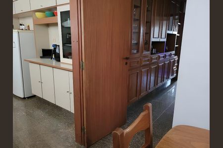 Apartamento para alugar com 300m², 4 quartos e 4 vagasCozinha