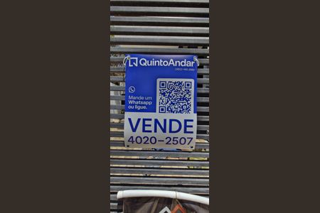 Casa à venda com 89m², 3 quartos e 2 vagas Casa à venda com 89m², 3 quartos e 2 vagasPlaca