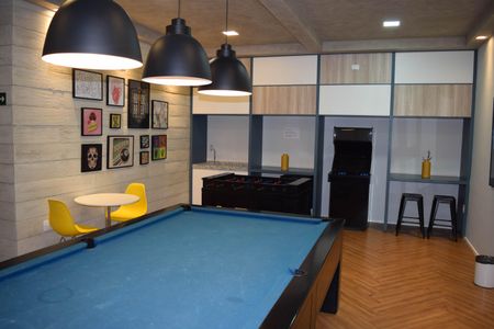 Apartamento à venda com 55m², 2 quartos e 1 vagaÁrea comum