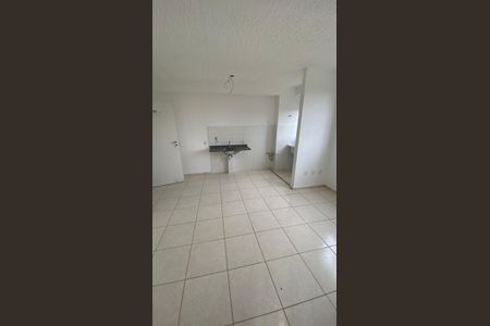 Sala de apartamento para alugar com 2 quartos, 45m² em Mantiqueira, Belo Horizonte